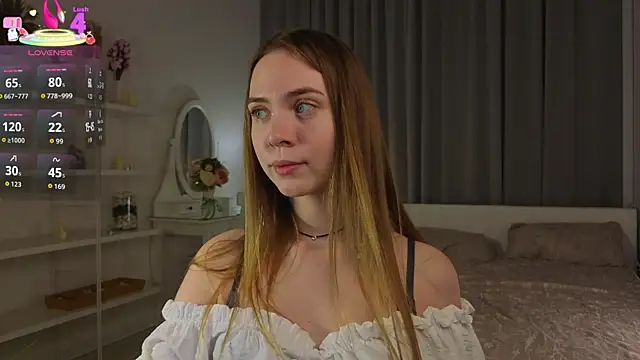 CarollSmithh online show from 10/13/25, 08:42