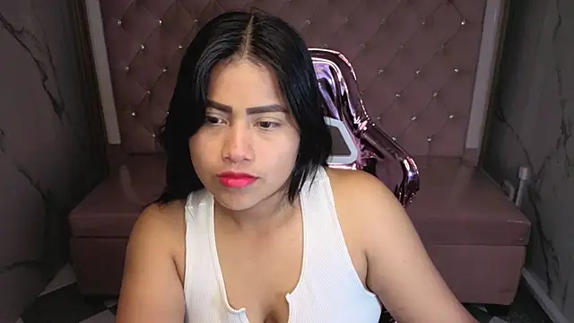 Victoria b  online show from 11/22/25, 08:19