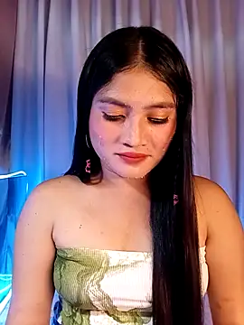 Naughtyalina2 online show from 09/27/25, 07:19