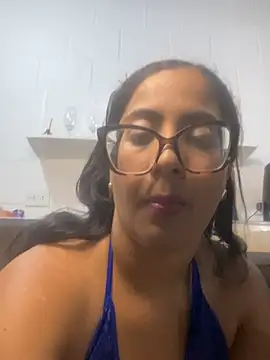 Snapshot of Jessyivonne chatting on 11/04/25, 03:38 Jessyivonne online show from 11/04/25, 03:38