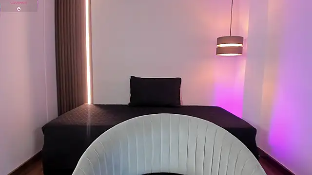 luvely online show from 12/19/25, 10:39