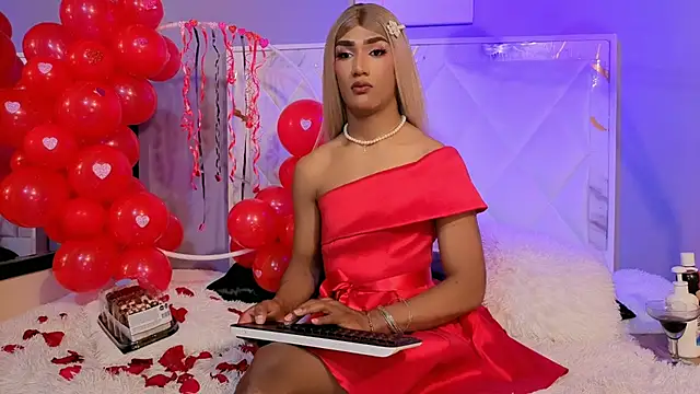 Snapshot of melody-rouss chatting on 02/15/26, 04:20 melody-rouss online show from 02/15/26, 04:20