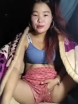 lylylove online show from 02/04/26, 12:38