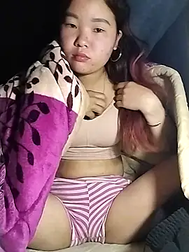 lylylove online show from 02/07/26, 08:56