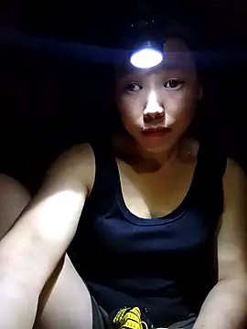 Ngocmi909 online show from 04/02/26, 01:53