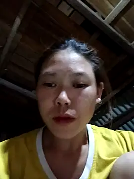 Snapshot of Ngocmi909 chatting on 04/25/26, 02:25 Ngocmi909 online show from 04/25/26, 02:25