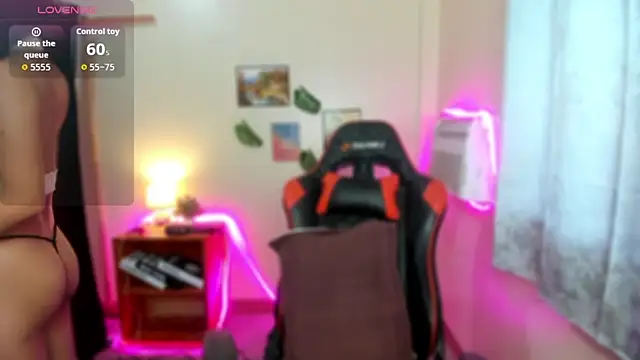 dianne swift online show from 12/01/25, 02:38