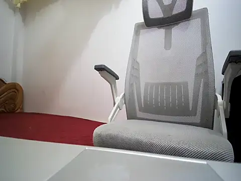 Anna8386 online show from 09/13/25, 06:02