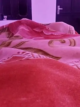 Snapshot of urs_samm chatting on 03/25/26, 05:19 urs samm online show from 03/25/26, 05:19