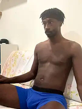 JuicyBlackD83 online show from 11/10/25, 06:01