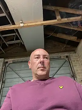 Richmcgee online show from 05/03/26, 07:20