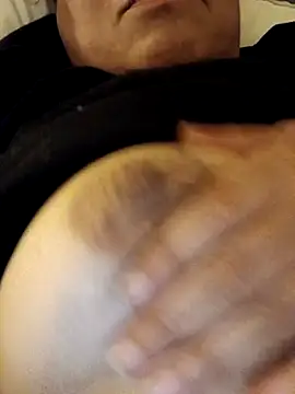 NenaMami74 online show from 11/21/25, 03:38