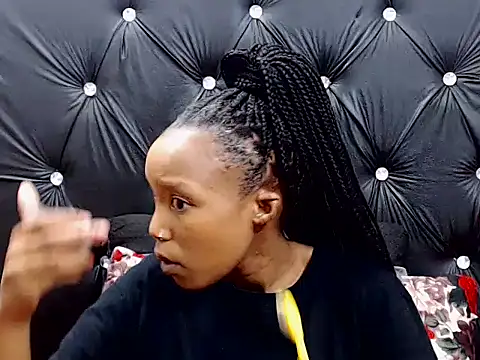 AppleAss02 online show from 10/23/25, 08:18