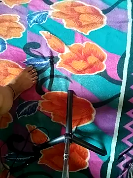 arachnahot online show from 09/10/25, 08:58