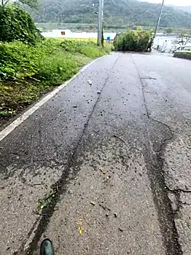 Snapshot of anggllaaa chatting on 10/08/25, 04:10 anggllaaa online show from 10/08/25, 04:10