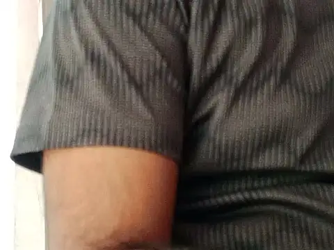 Snapshot of Miss_Sahiba chatting on 09/19/25, 03:30 Miss Sahiba online show from 09/19/25, 03:30