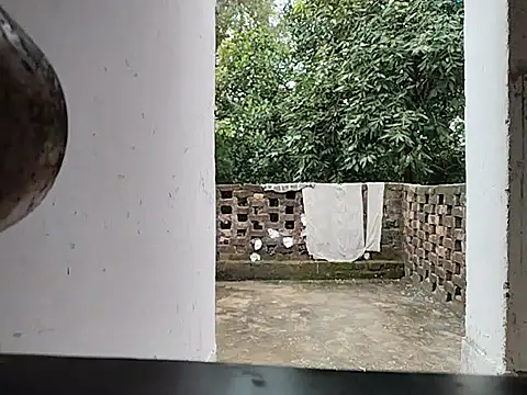 Snapshot of Miss_Sahiba chatting on 10/07/25, 02:31 Miss Sahiba online show from 10/07/25, 02:31