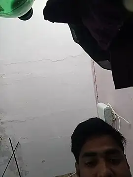 Snapshot of Miss_Sahiba chatting on 11/20/25, 05:29 Miss Sahiba online show from 11/20/25, 05:29