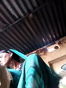 Sexy queeny online show from 09/25/25, 01:42