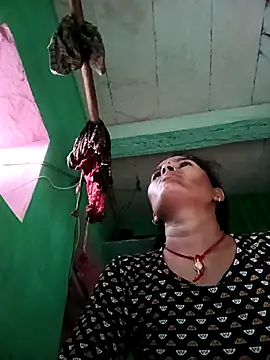 Sexy queeny online show from 09/28/25, 12:21