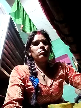 Sexy queeny online show from 10/01/25, 03:40