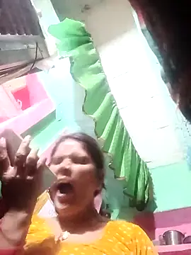 Sexy queeny online show from 10/09/25, 04:49