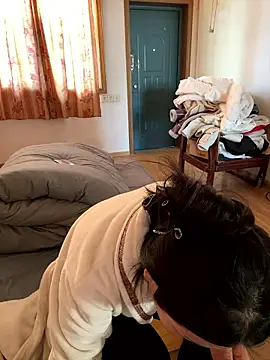 xiiuuff18 online show from 01/11/26, 07:35