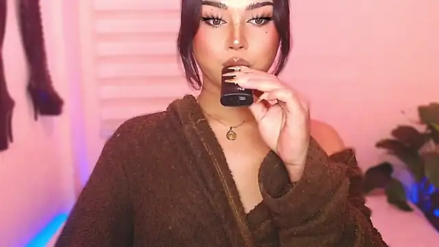 MissRumi Hunter online show from 12/21/25, 12:01