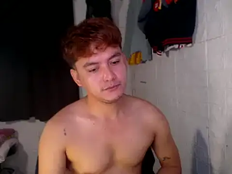 Snapshot of Tempting_jon chatting on 05/08/26, 02:39 Tempting jon online show from 05/08/26, 02:39
