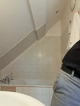 Devran464354 online show from 10/23/25, 11:09