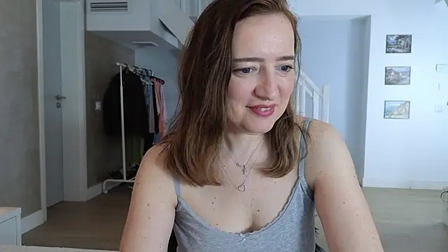 Snapshot of Blue_Angel_Sweet chatting on 04/05/26, 03:47 Blue Angel Sweet online show from 04/05/26, 03:47