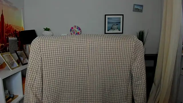 Velvet Jasmine online show from 11/01/25, 07:32