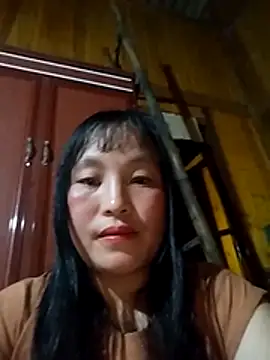 miss-su online show from 12/03/25, 10:02