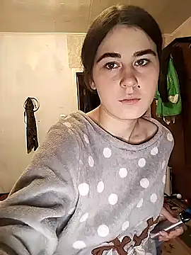 ToryTayler online show from 09/15/25, 04:18