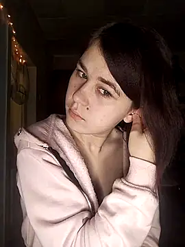 ToryTayler online show from 12/18/25, 02:34