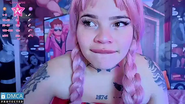 Snapshot of CandyKane06_ chatting on 10/22/25, 01:28 CandyKane06 online show from 10/22/25, 01:28