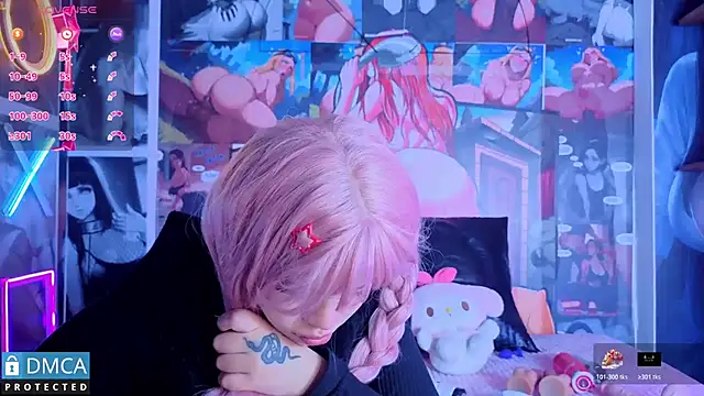 Snapshot of CandyKane06_ chatting on 10/25/25, 01:35 CandyKane06 online show from 10/25/25, 01:35