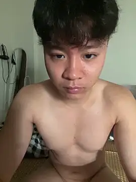 Snapshot of anhduc2k555 chatting on 02/05/26, 02:11 anhduc2k555 online show from 02/05/26, 02:11