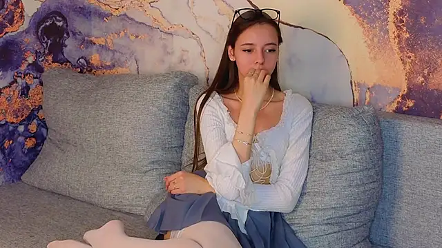 BerryTeen online show from 10/07/25, 07:27