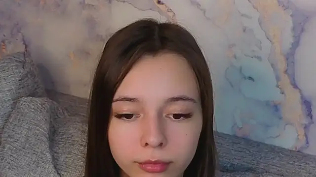 BerryTeen online show from 10/18/25, 09:10