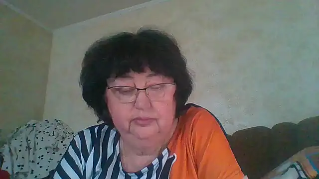 MilaSky5303 online show from 11/25/25, 08:14