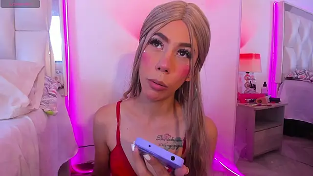 Snapshot of Darlyn_tenderhot__ chatting on 03/27/26, 09:36 Darlyn tenderhot online show from 03/27/26, 09:36