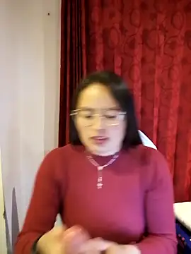 Snapshot of Daliz_Leon chatting on 11/10/25, 10:53 Daliz Leon online show from 11/10/25, 10:53