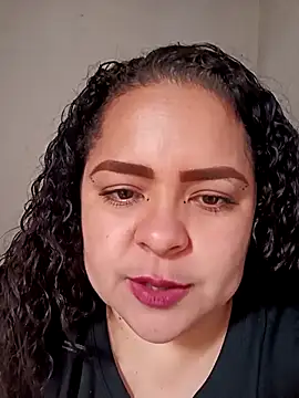 Miss Adriana01 online show from 03/03/26, 08:04