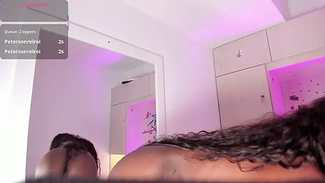 Snapshot of Stefannyevans_ chatting on 11/07/25, 01:00 Stefannyevans online show from 11/07/25, 01:00