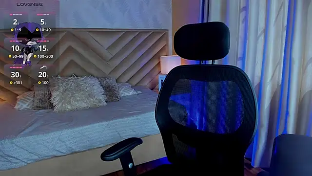 Snapshot of _raven_black chatting on 09/22/25, 02:41  raven black online show from 09/22/25, 02:41