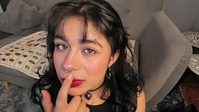 flower smith  online show from 02/28/26, 12:17