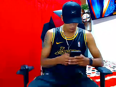 Snapshot of cristian_tayron1 chatting on 07/16/26, 01:50 cristian tayron1 online show from 07/16/26, 01:50