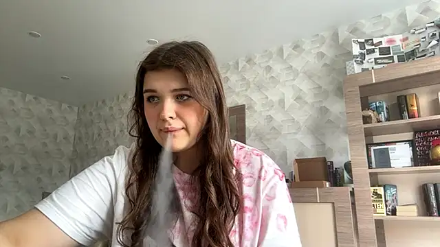 CarylWeatherholtz online show from 09/17/25, 10:50