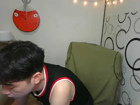 moaman190 online show from 11/24/25, 02:28